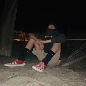 Meet your Posher, Hunter